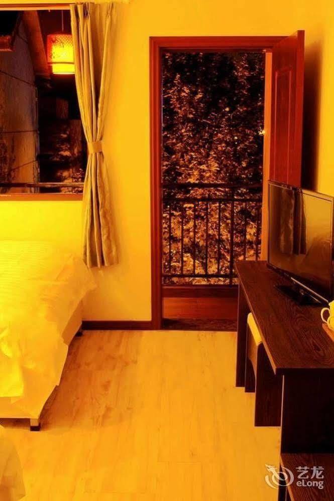 Chengdu Brocade Inn Exteriör bild